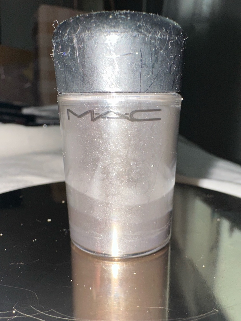 MAC Cosmetics Dark Soul Loose Colour Pigment